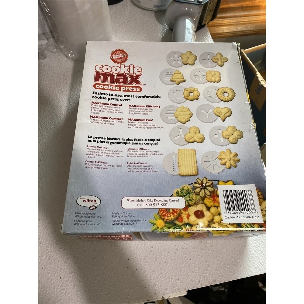 Wilton Cookie Max Cookie Press 2104-4003 Ergonomic 12 Discs New In‎ Worn Box